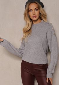 Renee - Szary Sweter z Półgolfem Wiskozą i Modalem Ozdobiona Guzikami Emmitana. Okazja: na co dzień. Kolor: szary. Materiał: wiskoza. Wzór: aplikacja. Styl: klasyczny, elegancki, casual