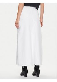 GAP - Gap Spódnica jeansowa 870045-00 Biały Regular Fit. Kolor: biały. Materiał: bawełna #4