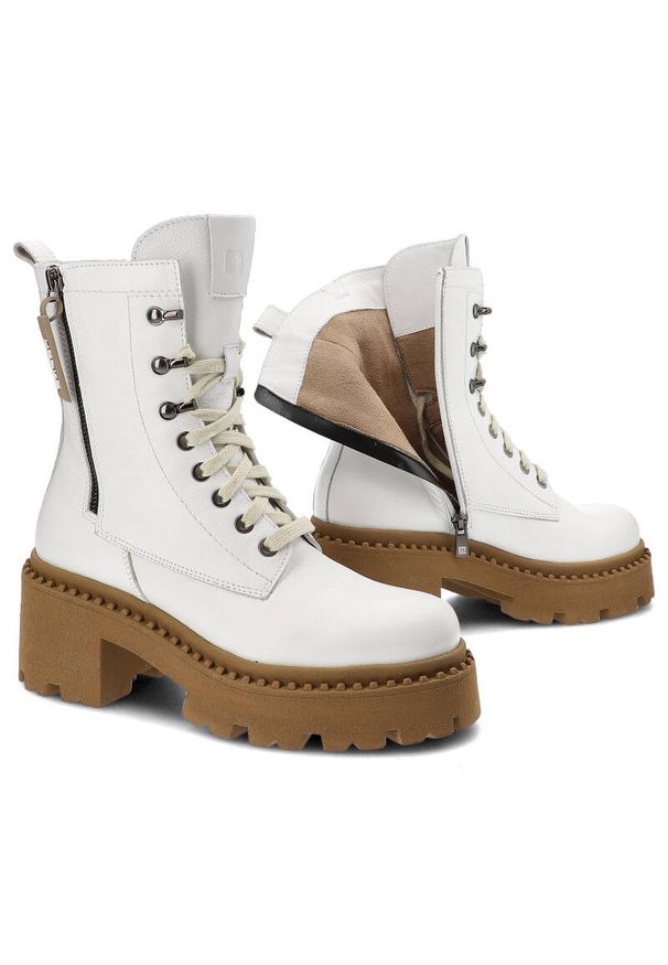 Białe Botki Nessi Damskie Obuwie Ze Skóry Naturalnej. Zapięcie: sznurówki. Kolor: biały. Materiał: skóra