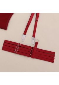 Intica - Body z pasem do pończoch z regulowanymi paskami bielizna damska Naydenka. Kolor: czerwony. Materiał: materiał. Wzór: paski #3