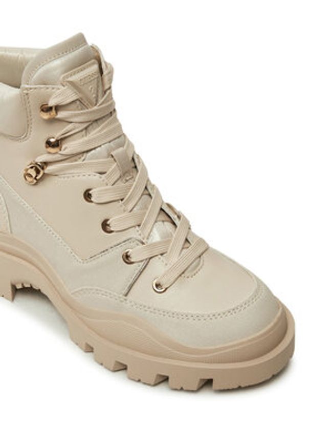 Guess Trzewiki Yia FLFYIA ELE10 Beżowy. Kolor: beżowy. Materiał: skóra