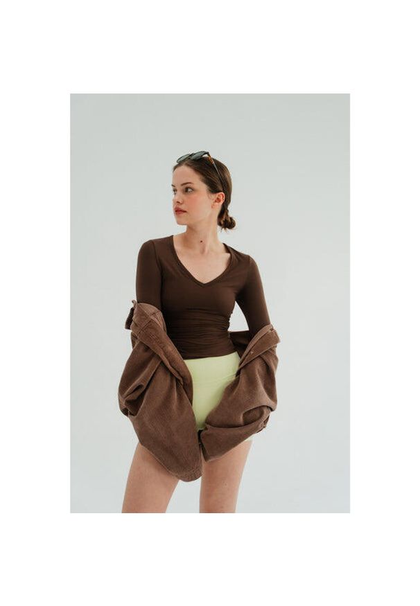 MOONHOLI - Longsleeve do jogi damski Moonholi NY Chic z długim rękawem. Kolor: brązowy. Długość rękawa: długi rękaw. Długość: długie. Sport: joga i pilates