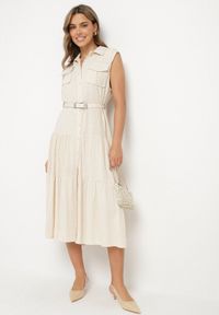 Born2be - Beżowa Koszulowa Sukienka z Wiskozy z Bawełną Ozdobiona Paskiem Rivebia. Okazja: na co dzień. Kolor: beżowy. Materiał: bawełna, wiskoza. Wzór: aplikacja. Typ sukienki: koszulowe. Styl: casual, elegancki #1