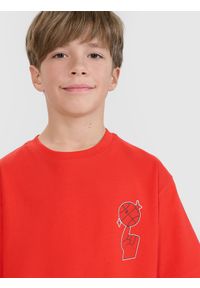 4f - 4F T-shirt oversize z nadrukiem chłopięcy - czerwony 164 (13-14 lat). Okazja: na co dzień. Kolor: czerwony. Materiał: dzianina, bawełna, jersey. Długość rękawa: krótki rękaw. Długość: krótkie. Wzór: nadruk. Sezon: lato. Styl: klasyczny, sportowy, casual