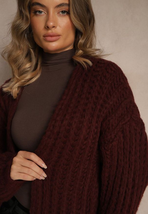Renee - Bordowy Oversizowy Kardigan Bez Zapięć z Dodatkiem Wełny i Wiskozy Titanesa. Okazja: na imprezę. Kolor: czerwony. Materiał: wiskoza, wełna. Długość: długie. Wzór: aplikacja