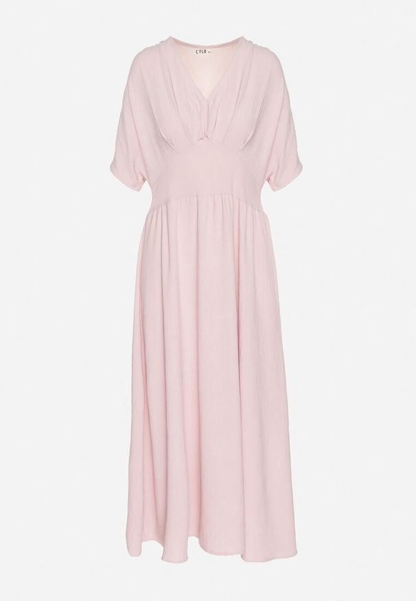 Born2be - Jasnoróżowa Rozkloszowana Sukienka z Gumką w Talii i Dekoltem w Serek Iffara. Okazja: do pracy, na co dzień, na spotkanie biznesowe. Typ kołnierza: dekolt w serek. Kolor: różowy. Styl: biznesowy, casual