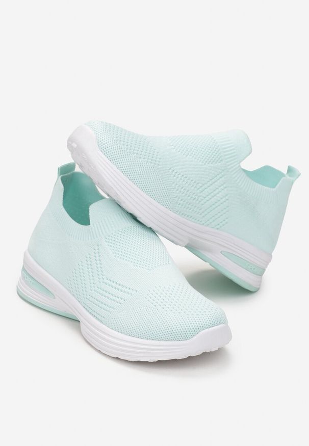 Born2be - Zielone Płaskie Buty Sportowe z Elastyczną Cholewką przed Kostkę Atale. Wysokość cholewki: przed kostkę. Zapięcie: bez zapięcia. Kolor: zielony. Szerokość cholewki: normalna. Sezon: lato, wiosna