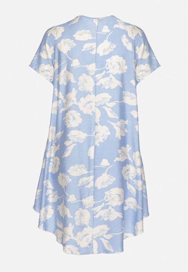 Born2be - Jasnoniebieska Pudełkowa Wiskozowa Sukienka ze Wzorem Kwiatów Aranessa. Okazja: na co dzień. Kolor: niebieski. Materiał: wiskoza. Wzór: kwiaty. Typ sukienki: proste. Styl: klasyczny, casual, elegancki, boho