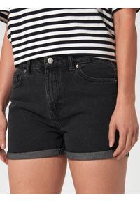 Sinsay - Szorty jeansowe mom high waist - czarny. Stan: podwyższony. Kolor: czarny. Materiał: jeans #1