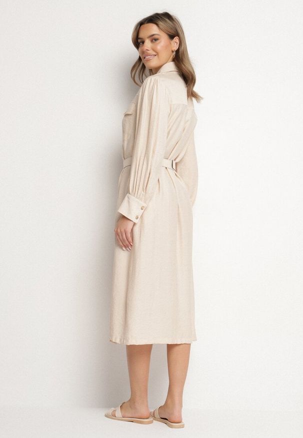 Born2be - Beżowa Wiskozowa Sukienka o Koszulowym Kroju z Paskiem z Klamrą i Kieszeniami Lisavianna. Okazja: do pracy, na co dzień, na spotkanie biznesowe. Kolor: beżowy. Materiał: wiskoza. Długość rękawa: długi rękaw. Typ sukienki: koszulowe. Styl: klasyczny, casual, elegancki, biznesowy