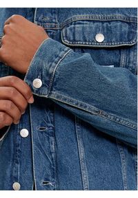 Calvin Klein Jeans Kurtka jeansowa Regular 90'S Denim Jacket J30J324972 Niebieski Regular Fit. Kolor: niebieski. Materiał: bawełna #2