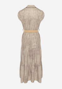 Born2be - Beżowa Sukienka Ozdobiona Plecionym Paskiem i Guzikami Filianea. Okazja: na co dzień. Kolor: beżowy. Materiał: jeans. Wzór: aplikacja. Styl: casual, elegancki #5