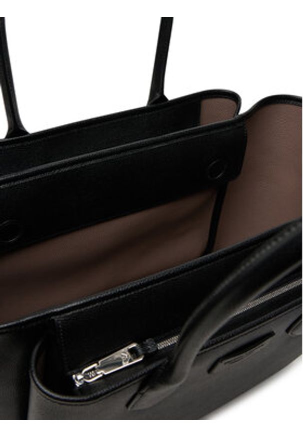 Emporio Armani Torebka EW002330 AF17799 MC149 Czarny. Kolor: czarny. Materiał: skórzane