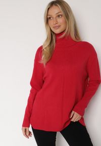Born2be - Czerwony Sweter z Golfem i Dodatkiem Kaszmiru Rorizia. Okazja: na co dzień, do pracy. Typ kołnierza: golf. Kolor: czerwony. Długość: długie. Wzór: aplikacja. Materiał: kaszmir. Długość rękawa: długi rękaw. Sezon: zima, jesień. Styl: casual, klasyczny