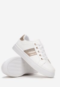 Born2be - Biało-Złote Sneakersy Asoaea. Zapięcie: sznurówki. Kolor: biały. Wzór: aplikacja #4