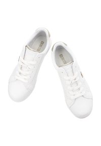 Big-Star - Sneakersy damskie Big Star, skóra ekologiczna perforowana cholewka sznurowany fason klasyczna gumowa podeszwa, białe, TT274291. Okazja: na co dzień. Zapięcie: sznurówki. Kolor: biały. Materiał: guma, skóra ekologiczna. Szerokość cholewki: normalna. Sport: turystyka piesza #3