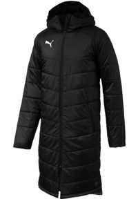 Długa Czarna Kurtka Zimowa Puma Liga dla Mężczyzn - Ciepła i Elegancka. Kolor: czarny. Długość: długie. Sezon: zima. Sport: piłka nożna