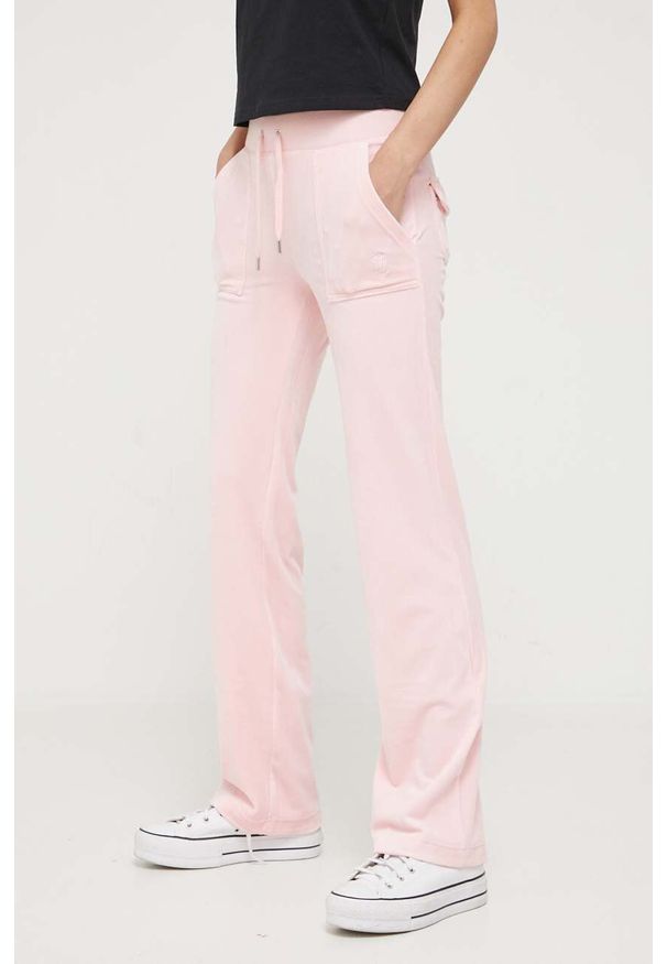 Juicy Couture spodnie dresowe Del Ray kolor różowy gładkie. Kolor: różowy. Materiał: dresówka. Wzór: gładki