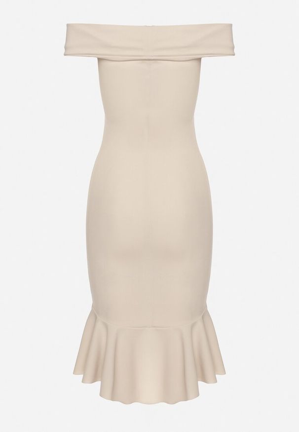 Born2be - Beżowa Sukienka Dopasowana z Hiszpańskim Dekoltem i Falbanką na Dole Reantia. Okazja: na randkę. Kolor: beżowy. Długość rękawa: krótki rękaw. Typ sukienki: ołówkowe