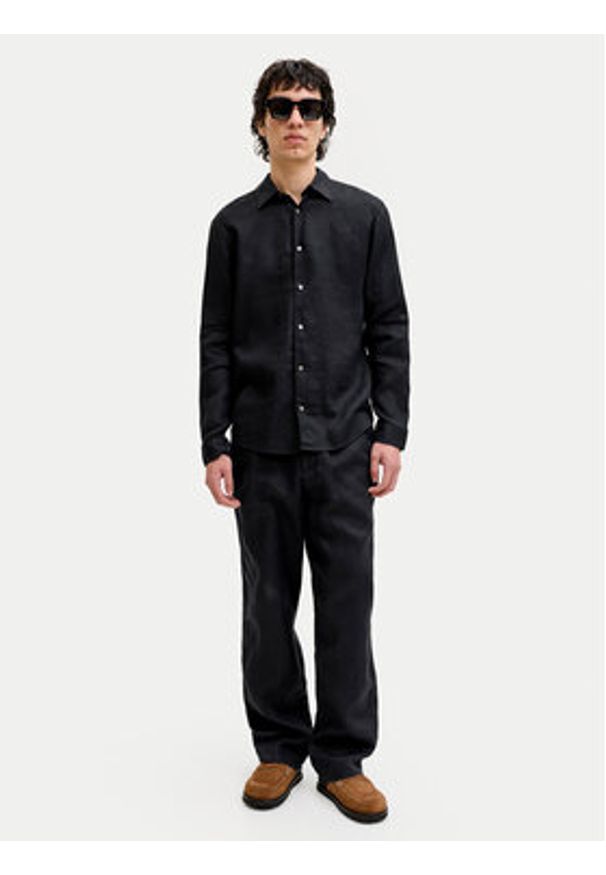 Jack & Jones Chinosy St. Karl 12253120 Czarny Loose Leg. Kolor: czarny. Materiał: len