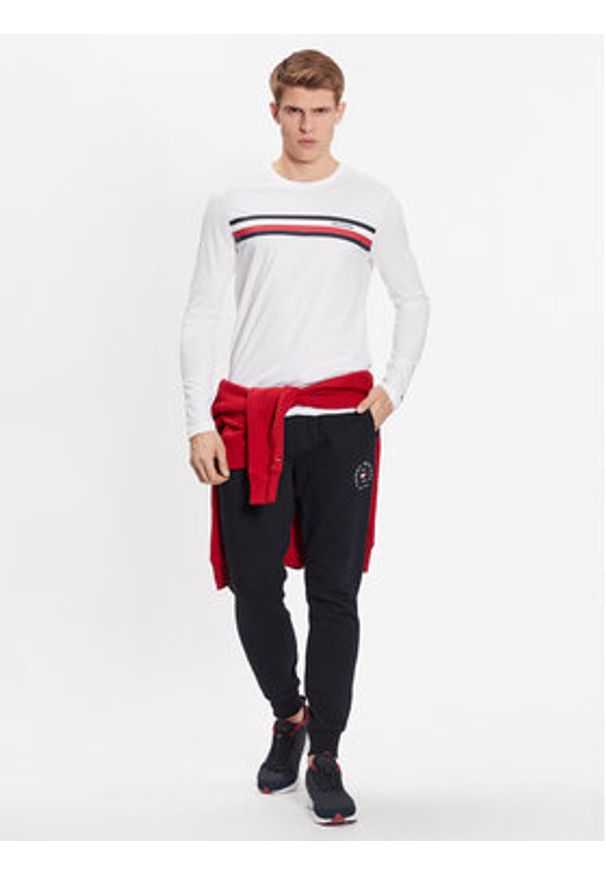 TOMMY HILFIGER - Tommy Hilfiger Longsleeve MW0MW32366 Biały Slim Fit. Kolor: biały. Materiał: bawełna. Długość rękawa: długi rękaw