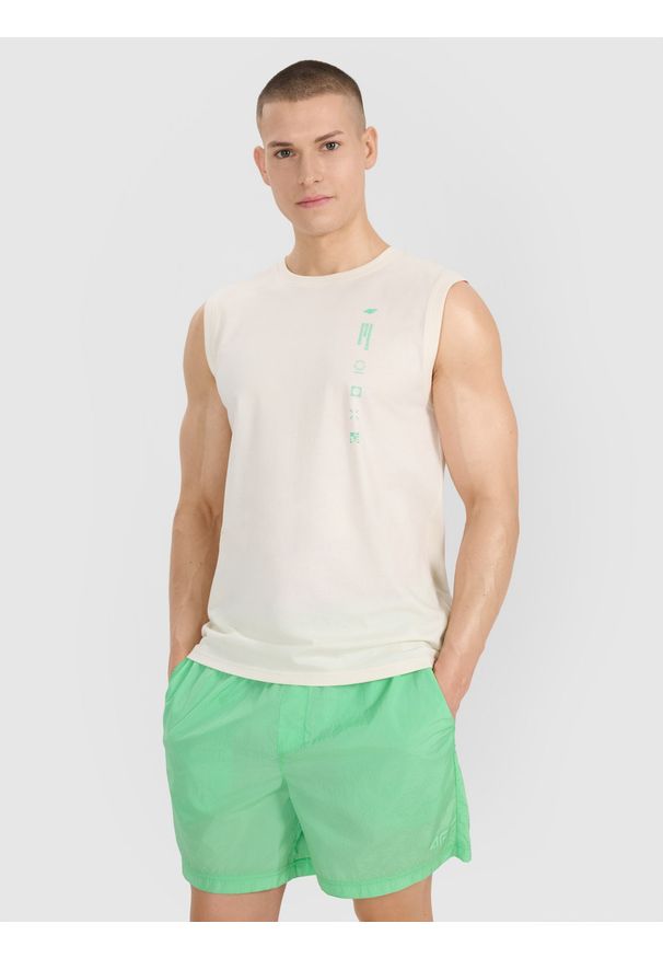 4f - 4F Tank top regular męski - biały XXL. Kolor: biały. Materiał: jersey, bawełna, dzianina. Długość rękawa: bez rękawów. Wzór: napisy, nadruk, ze splotem, gładki