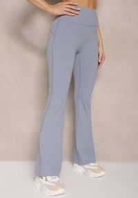 Renee - Jasnoniebieskie Legginsy Dzwony High Waist Korivienne. Okazja: na co dzień. Stan: podwyższony. Kolor: niebieski. Styl: elegancki, casual #3