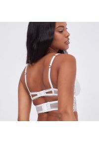 Intica - Koronkowy biustonosz z delikatnymi detalami na co dzień i specjalne okazje Laken. Kolor: czarny. Materiał: koronka. Wzór: gładki, koronka #2