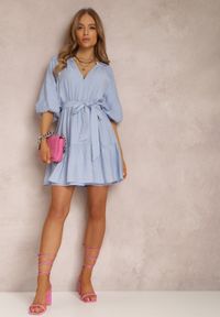Renee - Niebieska Sukienka Kharon. Kolor: niebieski. Materiał: materiał, tkanina. Długość: mini #5