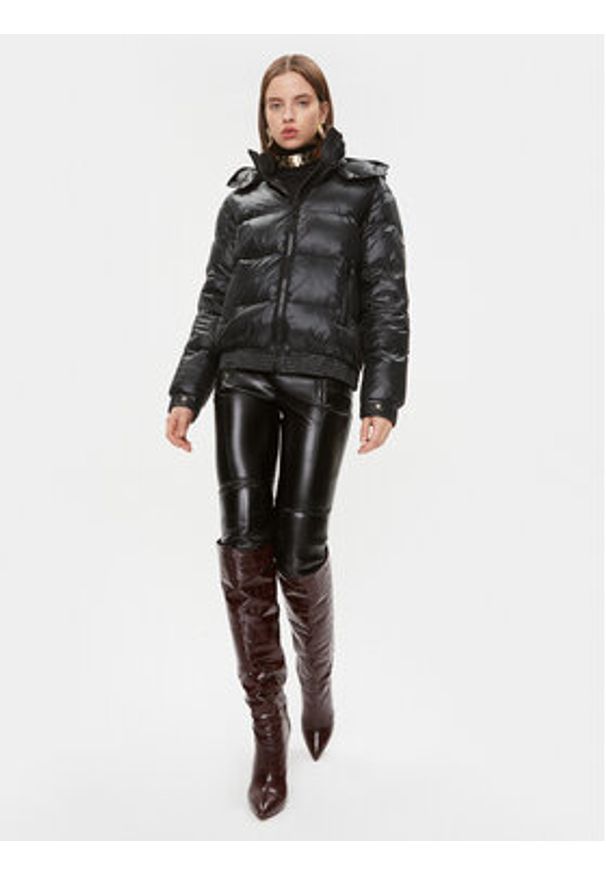 TwinSet - TWINSET Kurtka puchowa 232TT2350 Czarny Regular Fit. Kolor: czarny. Materiał: syntetyk