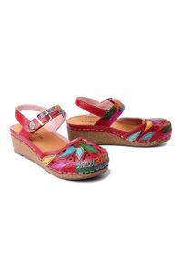 Laura Vita - LAURA VITA 0007731 Facscineo 02 rouge, sandały damskie. Zapięcie: rzepy. Kolor: czerwony. Materiał: skóra. Obcas: na koturnie #1