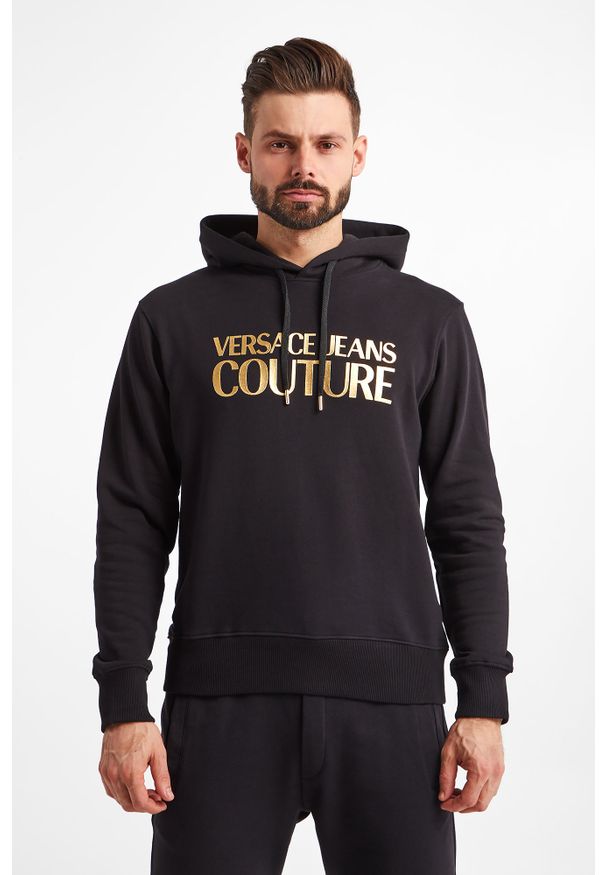 Versace Jeans Couture - Bluza VERSACE JEANS COUTURE. Typ kołnierza: kaptur. Długość rękawa: długi rękaw. Długość: długie. Wzór: nadruk