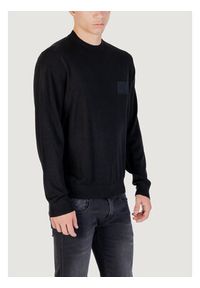 Armani Exchange Sweter XM001329 AF11982 UC001 Czarny Regular Fit. Kolor: czarny. Materiał: syntetyk