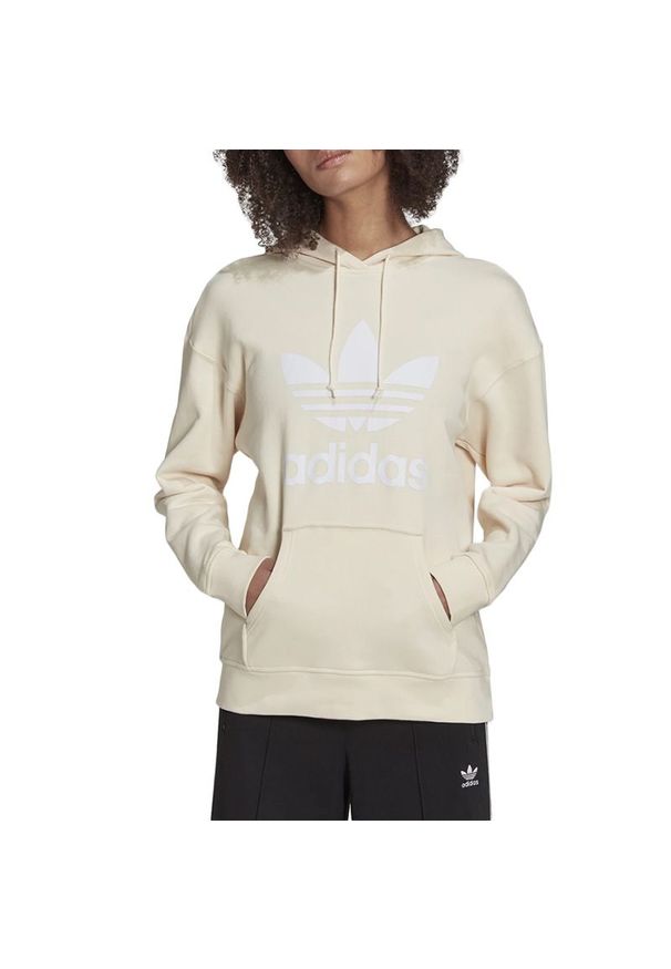 Adidas - Bluza adidas Originals Adicolor Trefoil Hoodie H33586 - beżowa. Typ kołnierza: kaptur. Kolor: beżowy. Materiał: bawełna, materiał. Wzór: aplikacja. Styl: klasyczny