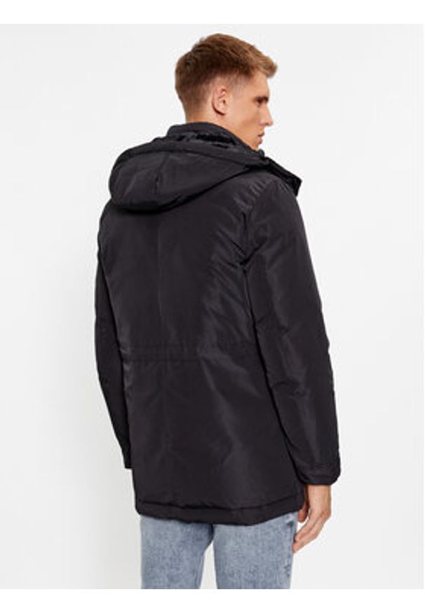 Guess Parka M3BL20 WFOW2 Czarny Regular Fit. Kolor: czarny. Materiał: syntetyk