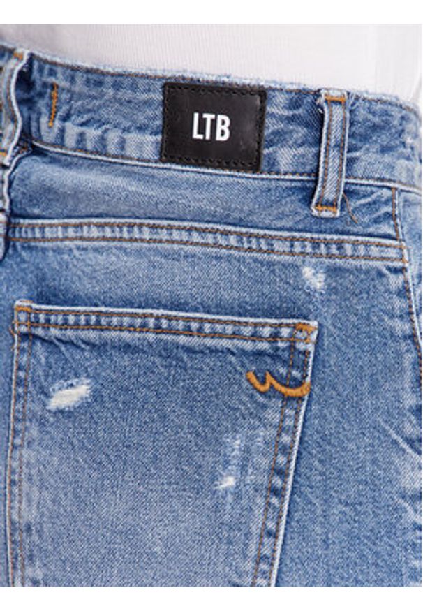 LTB Szorty jeansowe Jadey 61050 15323 Niebieski Regular Fit. Kolor: niebieski. Materiał: bawełna