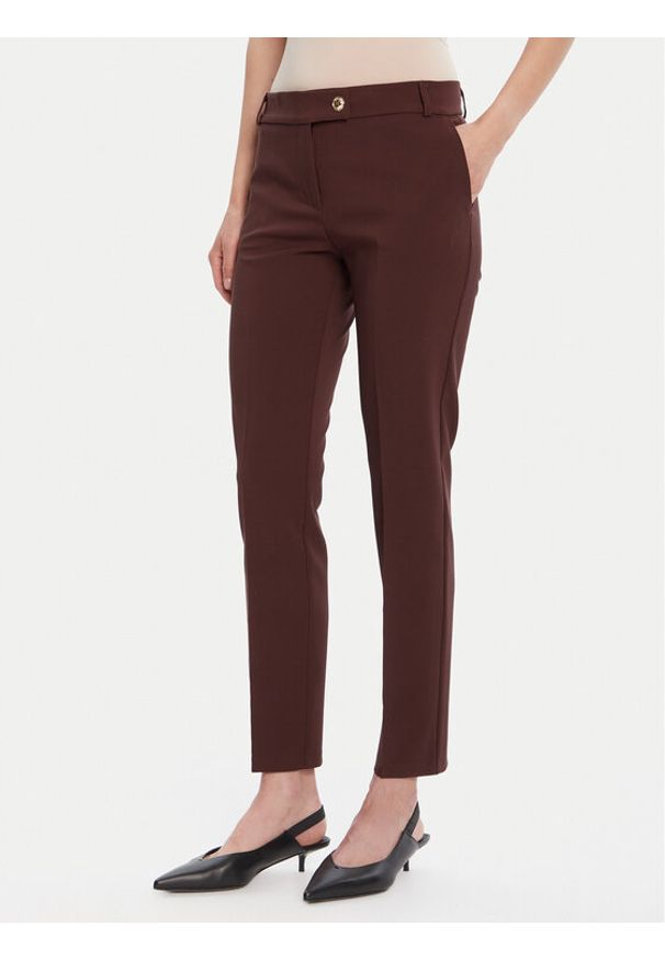 Rinascimento Chinosy CFC0126225003 Brązowy Slim Fit. Kolor: brązowy. Materiał: syntetyk