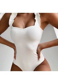 Intica - Strój kąpielowy z ozdobnymi ramiączkami na plażę i basen Berny. Kolor: biały. Materiał: materiał. Wzór: aplikacja #9