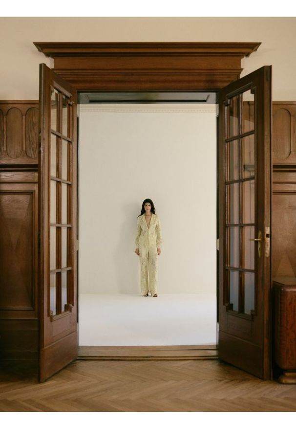 Reserved - Koronkowe spodnie - jasnozielony. Kolor: zielony. Materiał: koronka