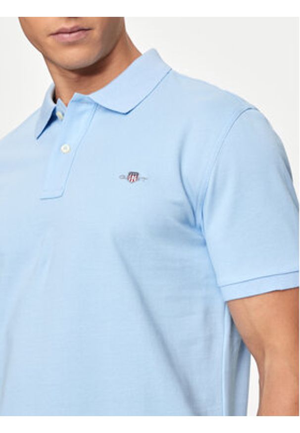 GANT - Gant Polo Shield 2220 Niebieski Slim Fit. Typ kołnierza: polo. Kolor: niebieski. Materiał: bawełna