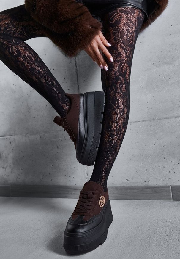 Renee - Brązowe Chunky Sneakersy Vices na Platformie z Okrągłym Detalem Sedvira. Okazja: na spacer. Nosek buta: okrągły. Kolor: brązowy. Materiał: skóra, koronka, jeans. Obcas: na platformie. Sport: turystyka piesza