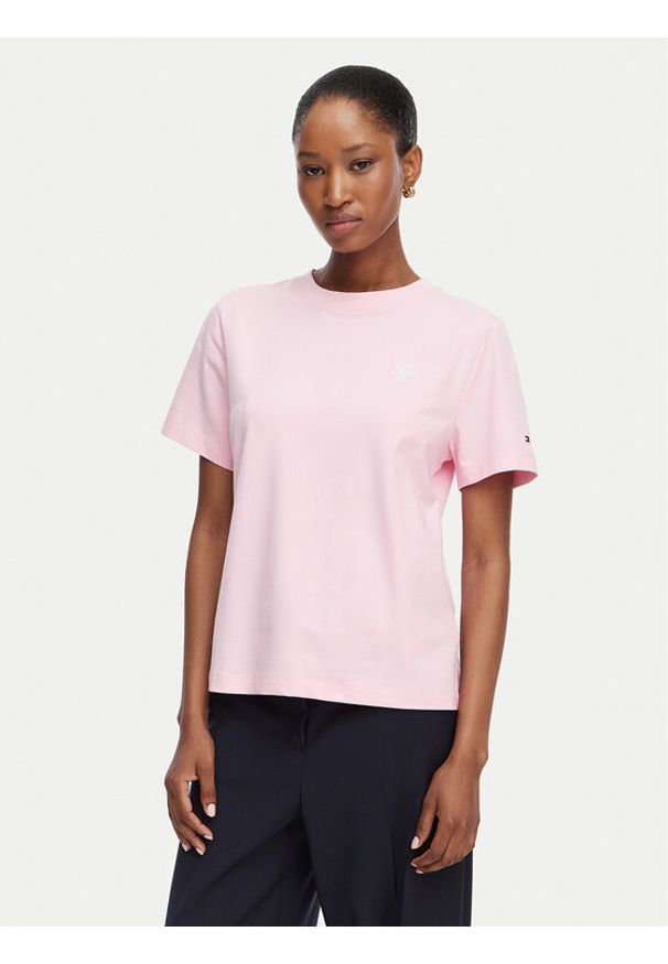 TOMMY HILFIGER - Tommy Hilfiger T-Shirt Th Script WW0WW49941 Różowy jasny Regular Fit. Kolor: różowy. Materiał: bawełna