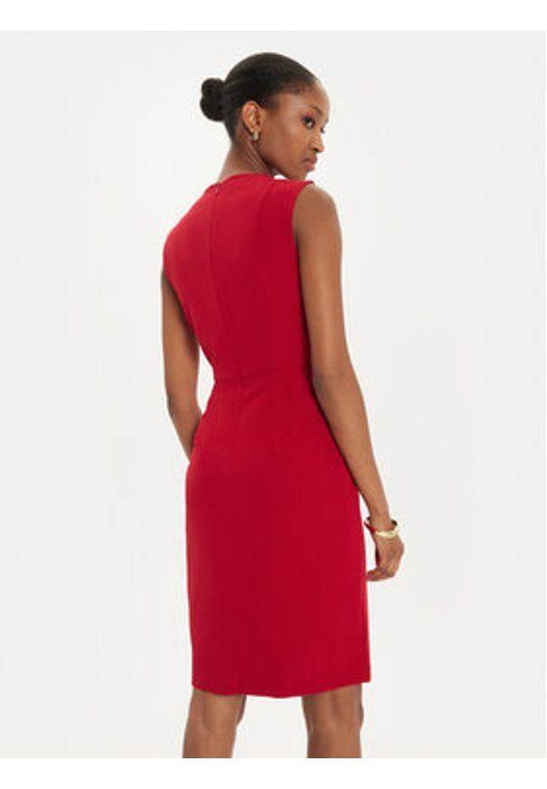 Fracomina Sukienka koktajlowa FQ24WD1008W42901 Czerwony Slim Fit. Kolor: czerwony. Materiał: syntetyk. Styl: wizytowy