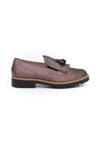 Zapato - wsuwane półbuty z frędzlami - skóra naturalna - model 247 - kolor benzynka (39). Okazja: na spacer, na imprezę, do pracy. Zapięcie: bez zapięcia. Materiał: skóra. Szerokość cholewki: normalna. Wzór: kolorowy, kratka, kwiaty. Obcas: na obcasie. Styl: klasyczny, elegancki. Wysokość obcasa: niski #3