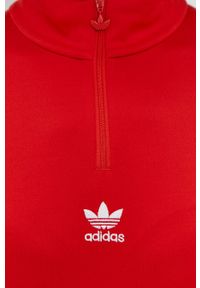 adidas Originals Sukienka H35614 kolor czerwony mini dopasowana. Kolor: czerwony. Materiał: materiał, dzianina. Długość rękawa: długi rękaw. Wzór: gładki. Typ sukienki: dopasowane. Długość: mini #2