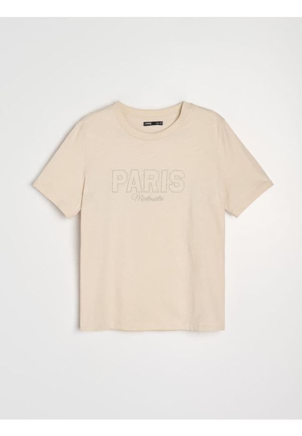 Sinsay - Bawełniana koszulka z nadrukiem - kremowy. Kolor: kremowy. Materiał: bawełna. Wzór: nadruk