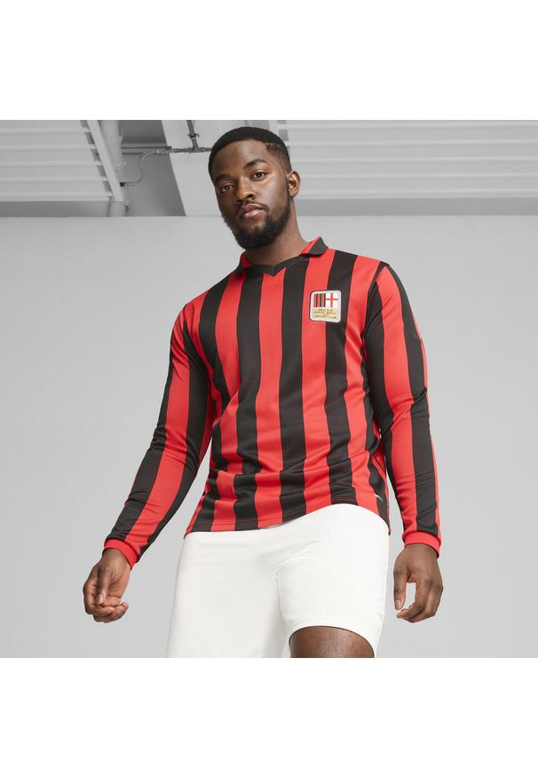 Puma - Męska koszulka jubileuszowa PUMA AC Milan 125th Anniversary. Kolor: czarny, czerwony, wielokolorowy. Sezon: lato. Sport: piłka nożna