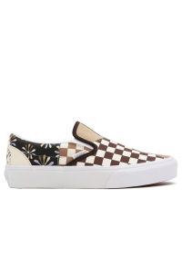 Buty Vans Divine Energy Classic Slip-On Patchwork VN0A7Q4NAS01 - multikolor. Okazja: na co dzień. Zapięcie: bez zapięcia. Kolor: wielokolorowy. Materiał: materiał, guma. Szerokość cholewki: normalna. Wzór: nadruk. Model: Vans Classic