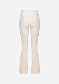 Renee - Białe Bawełniane Jeansy Typu Dzwony Tilaira. Okazja: na co dzień. Kolor: biały. Styl: casual, klasyczny #6