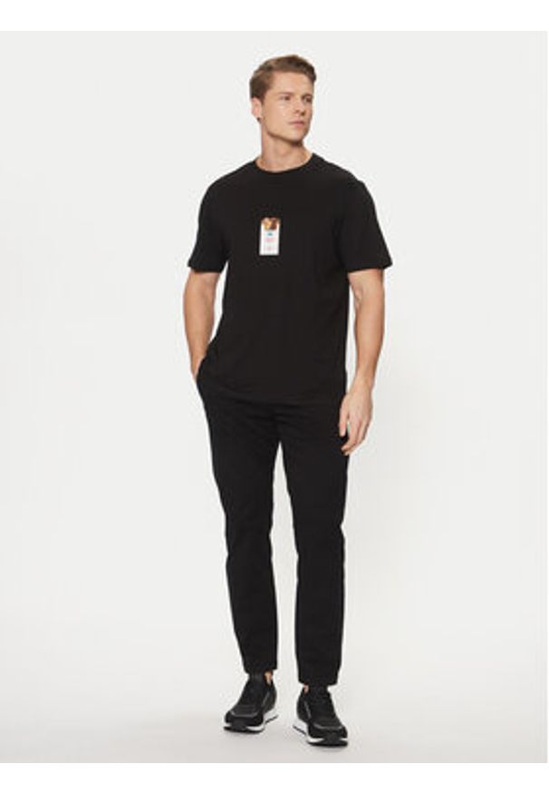 Hugo - HUGO T-Shirt 50530683 Czarny Regular Fit. Kolor: czarny. Materiał: bawełna